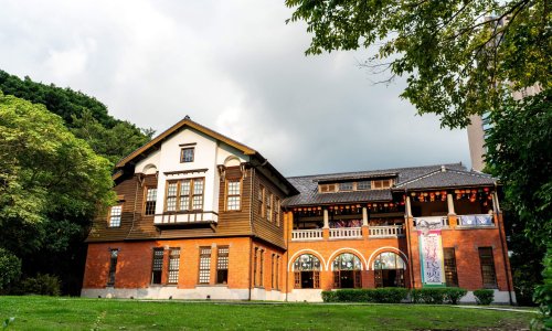 49450_PH_20251013_001